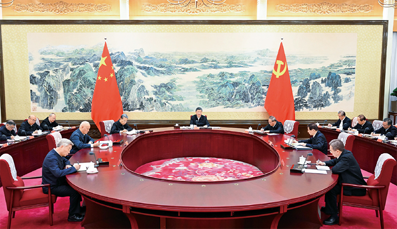 2025年12月25日至26日,中共中央政治局召开民主生活会,中共中央总书记习近平主持会议并发表重要讲话。
